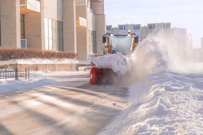 Commercial Snow Removal detail