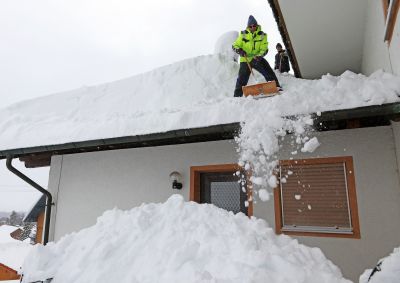 Roof Snow Raking detail